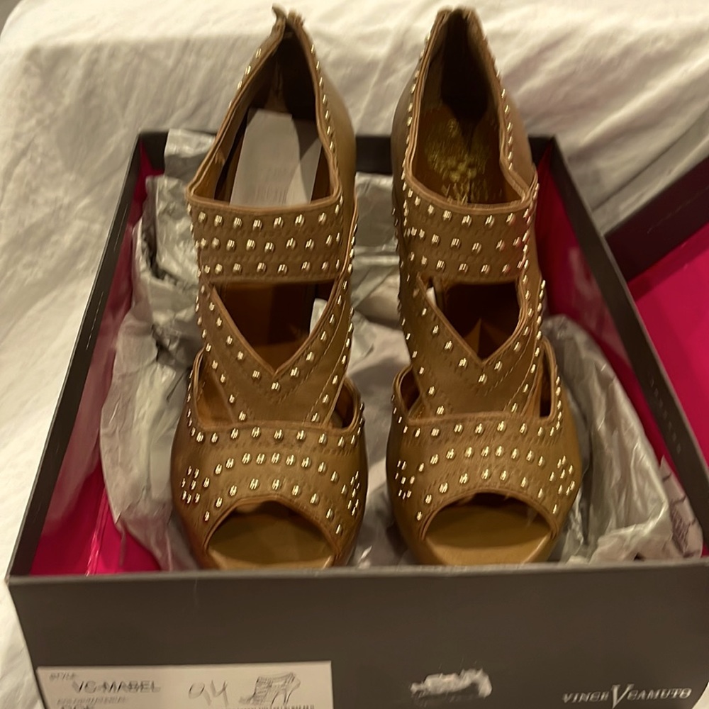 Tan high heel size 9 Vince camuto heels